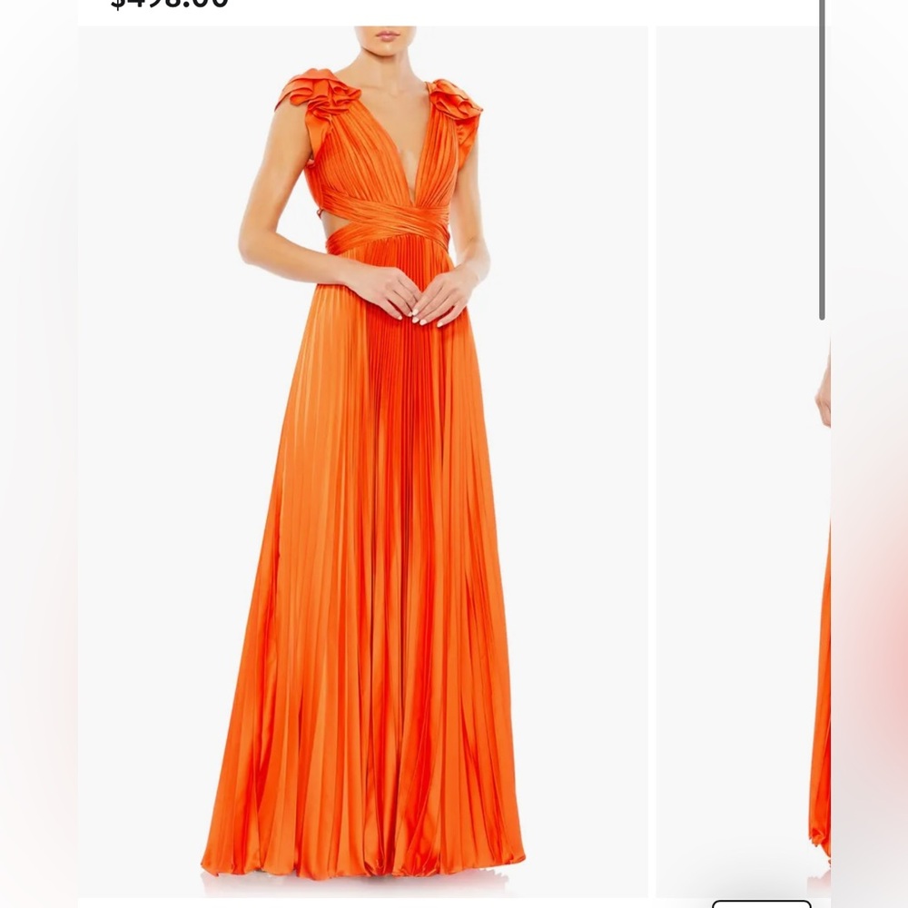 Mac Duggal Plunge Neck Pleated A-Line Gown in Sunset Size 2